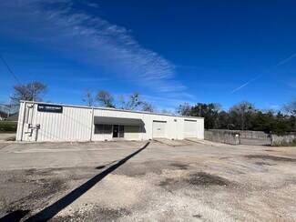 Plus de détails pour 2112 E Wm J Bryan Pky, Bryan, TX - Industriel à vendre