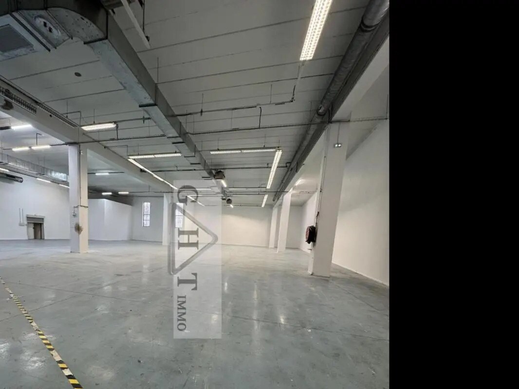 Industrial in Ivry-sur-Seine for lease Interior Photo- Image 1 of 4