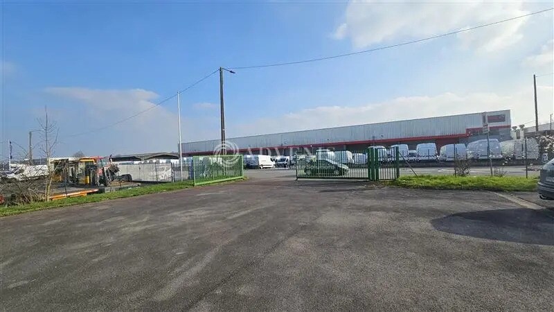 Industriel dans Lesquin à vendre - Photo du bâtiment - Image 2 de 12