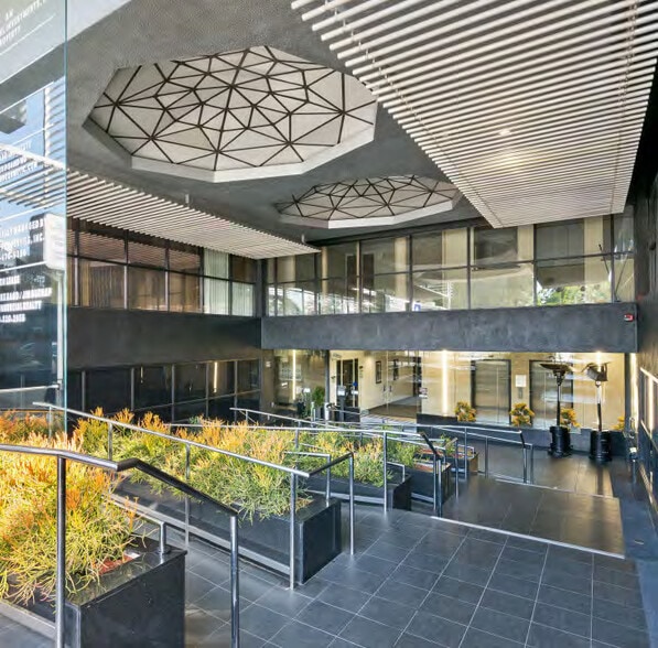 1964 Westwood Blvd, Los Angeles, CA for lease - Lobby - Image 3 of 17