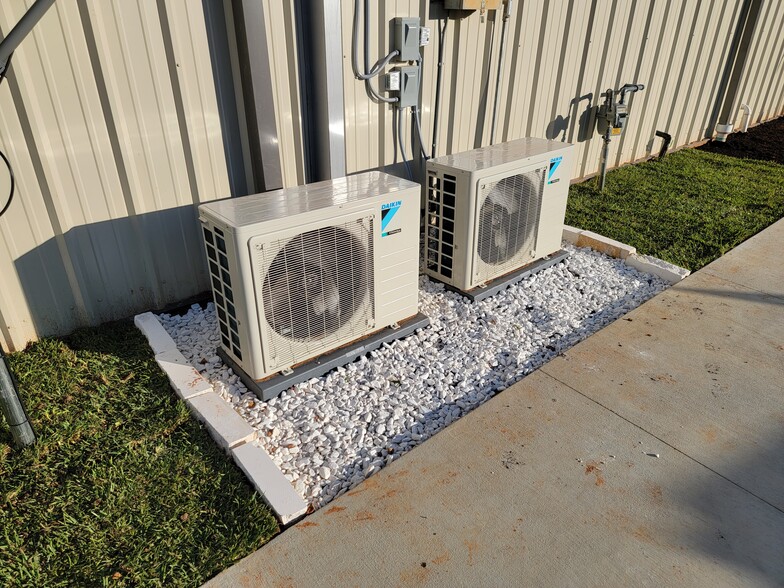 824 W Harrison Rd, Longview, TX for sale - Building Photo - Image 3 of 22
