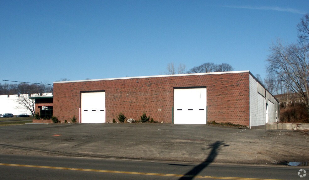 80 Prindle Hill Rd, Orange, CT à vendre - Photo du bâtiment - Image 2 de 10