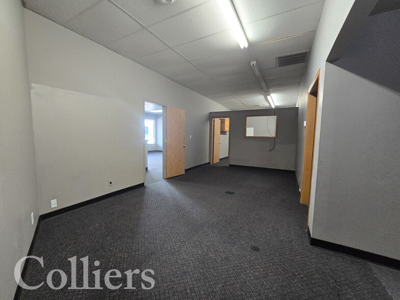 615-671 Blue Lakes Blvd N, Twin Falls, ID for lease - Building Photo - Image 2 of 4