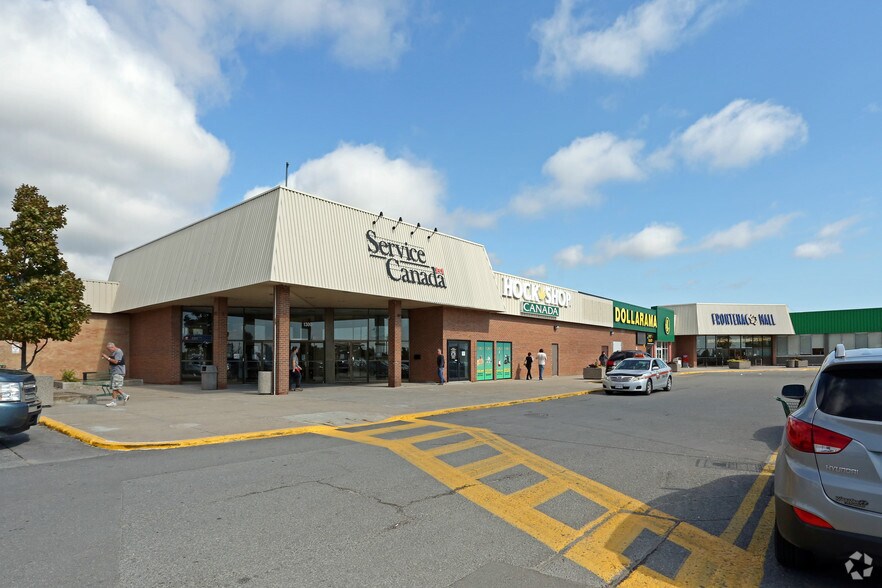 1300 Bath Rd, Kingston, ON à louer - Photo du bâtiment - Image 3 de 5