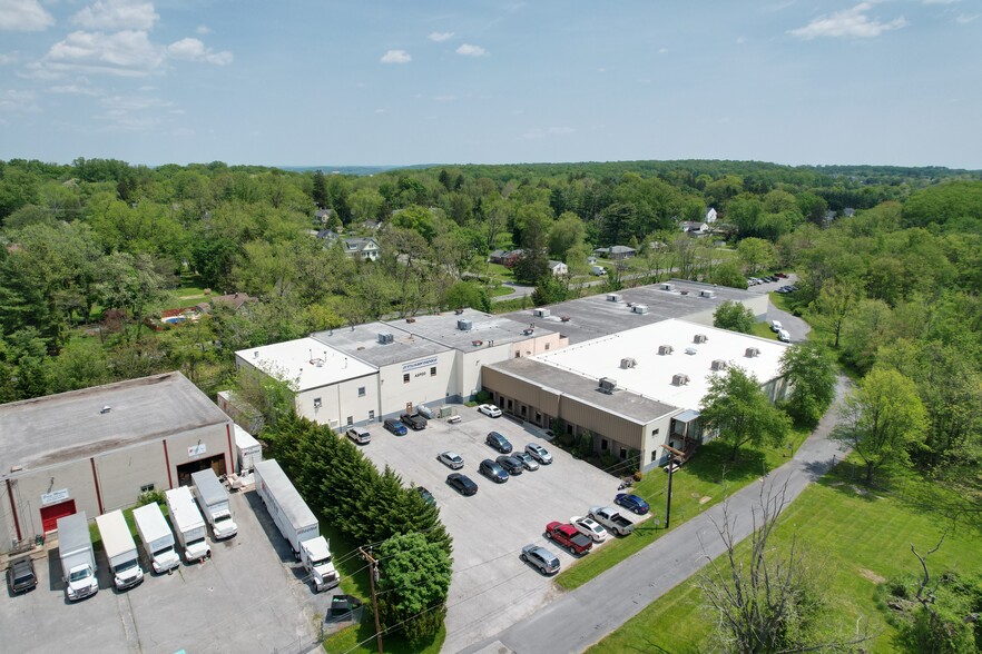 109 Wabash Ave, Glyndon, MD for sale - Building Photo - Image 1 of 1