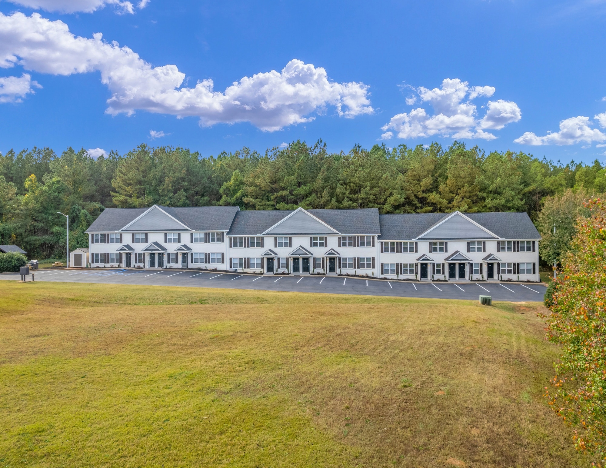 122 Wendy Hill Way, Piedmont, SC for sale Primary Photo- Image 1 of 25