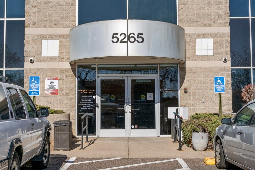 5265 Vance St, Arvada, CO à vendre - Photo du bâtiment - Image 3 de 24