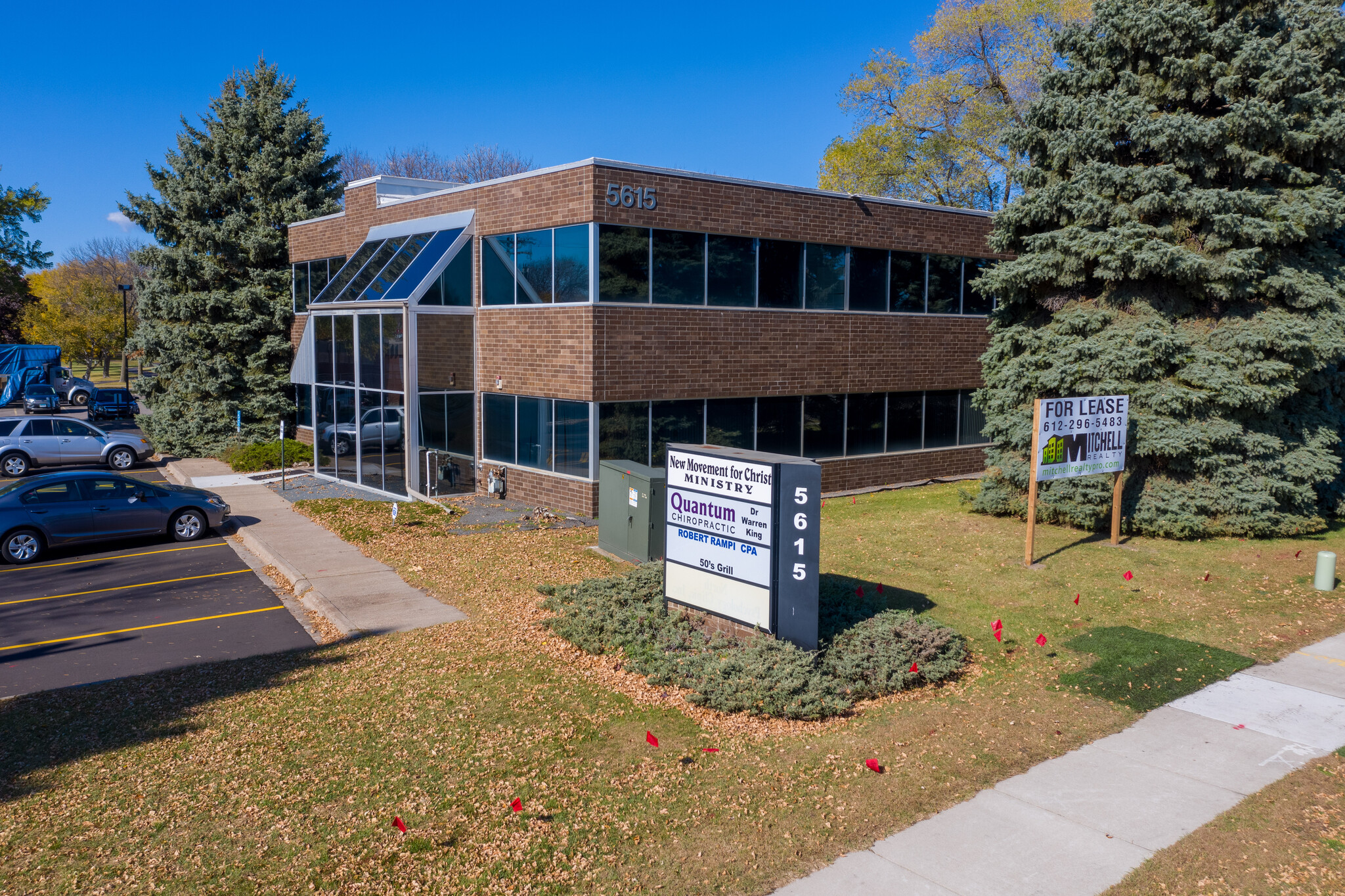 5615 Brooklyn Blvd, Brooklyn Center, MN for sale Building Photo- Image 1 of 1