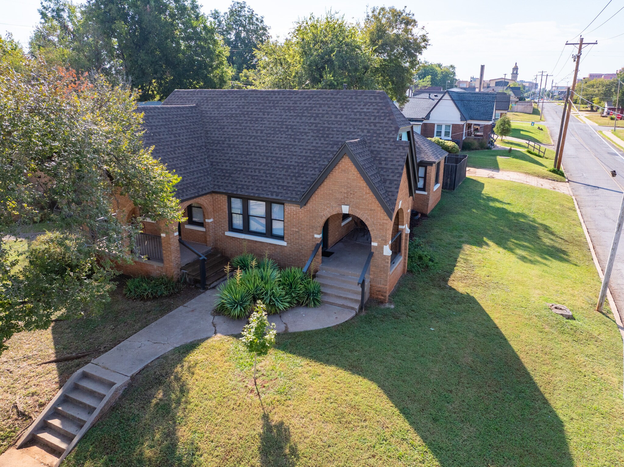 1000 NE 19th St, Oklahoma City, OK à vendre Photo principale- Image 1 de 50