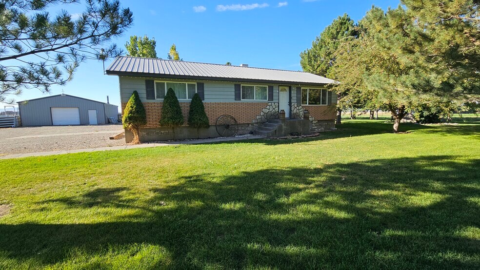 1655 W 1000 S, Pingree, ID à vendre - Photo du bâtiment - Image 1 de 17