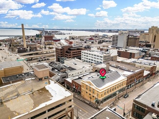 More details for 2 W 1st St, Duluth, MN - Retail for Sale