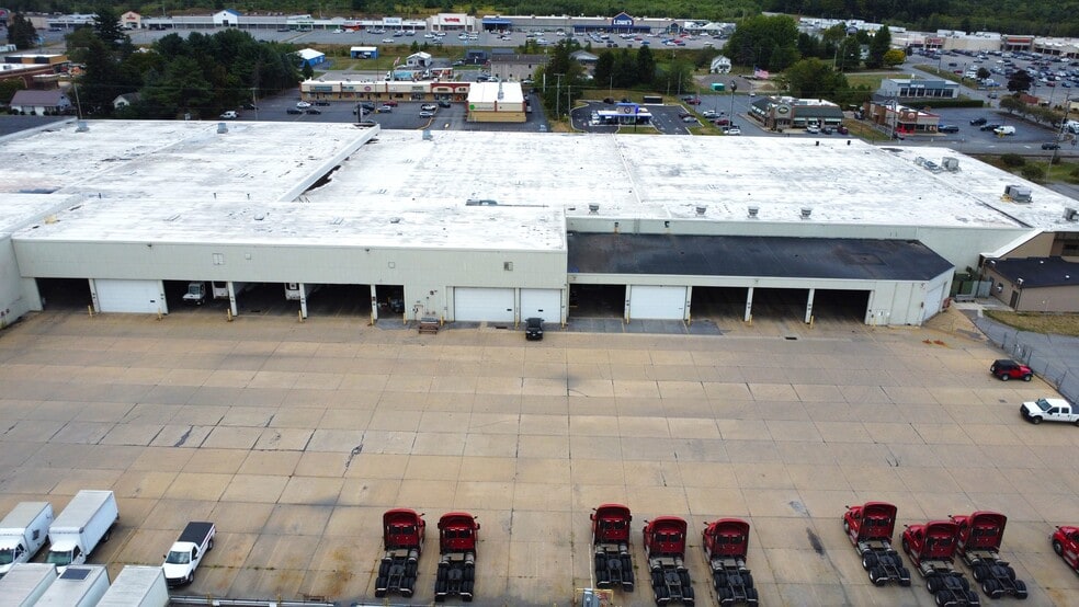 891 Beaver Dr, Du Bois, PA for lease - Building Photo - Image 3 of 8