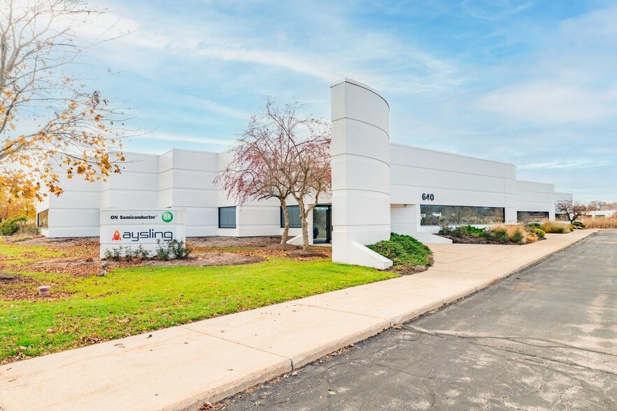640 Avis Dr, Ann Arbor, MI for lease - Building Photo - Image 2 of 19