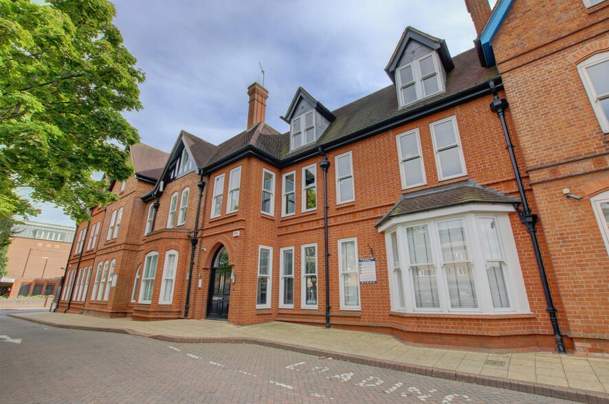 39-41 Station Rd, Solihull for lease - Building Photo - Image 1 of 11