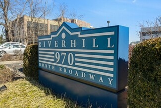Plus de détails pour 970 N Broadway, Yonkers, NY - Bureau à vendre