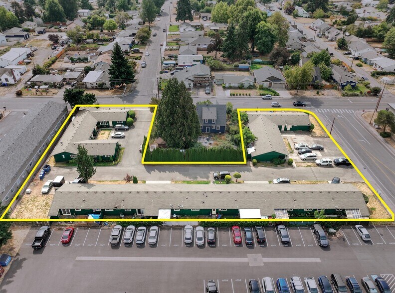 1022-1092 Savage Rd NE, Salem, OR à vendre - Photo du bâtiment - Image 3 de 12