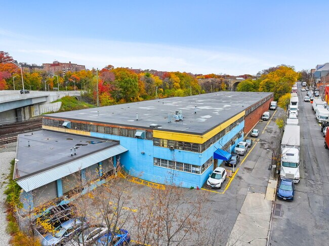 Plus de détails pour 4341 Bullard Ave, Bronx, NY - Industriel à louer