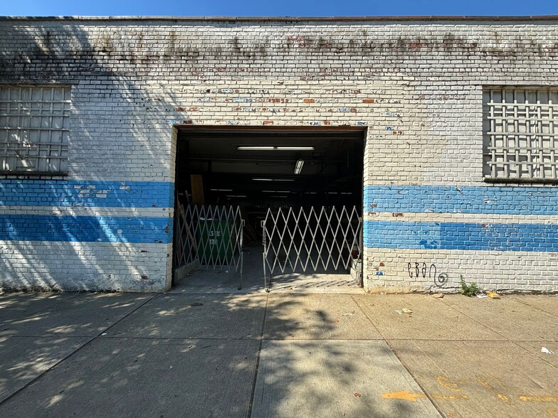 1943 Pitkin Ave, Brooklyn, NY for lease - Building Photo - Image 1 of 43