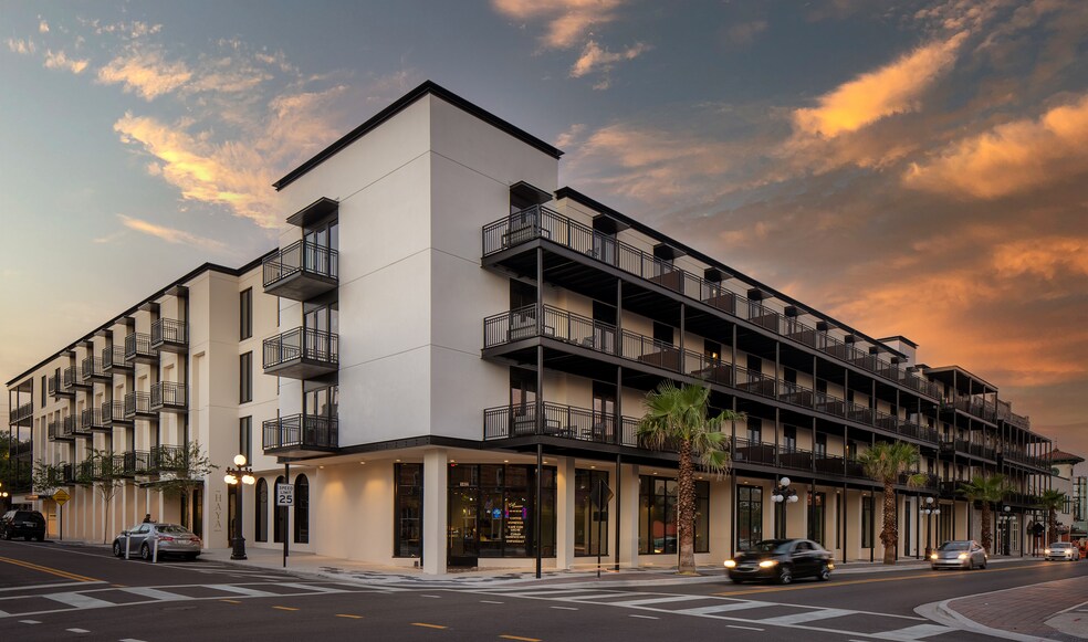 1705 N 16th St, Tampa, FL à louer - Photo du bâtiment - Image 2 de 3
