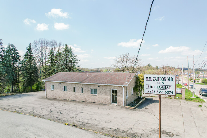 6460 Route 30, Jeannette, PA à vendre - Photo du bâtiment - Image 1 de 1