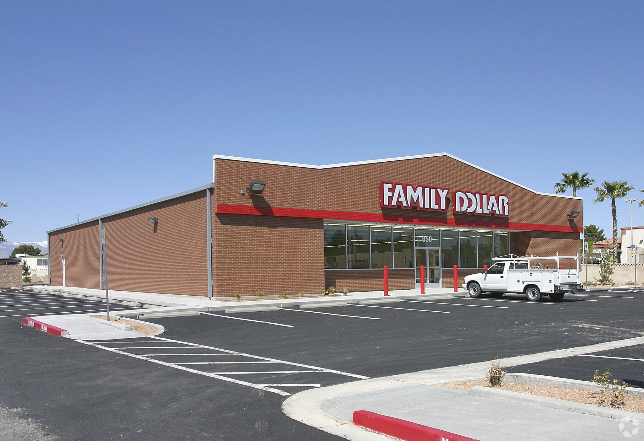 850 N Lamb Blvd, Las Vegas, NV for sale Building Photo- Image 1 of 7
