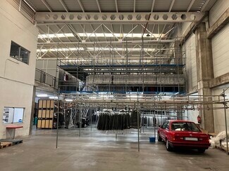 Plus de détails pour Calle Aeronáutica, 28, Alcorcón - Industriel à vendre