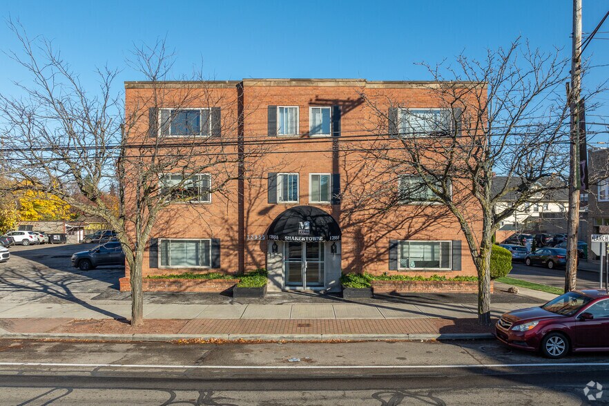 12955 Larchmere Blvd, Shaker Heights, OH à vendre - Photo du bâtiment - Image 3 de 13