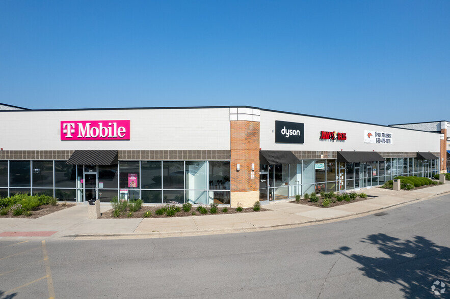 121-139 S Weber Rd, Bolingbrook, IL for lease - Building Photo - Image 2 of 7