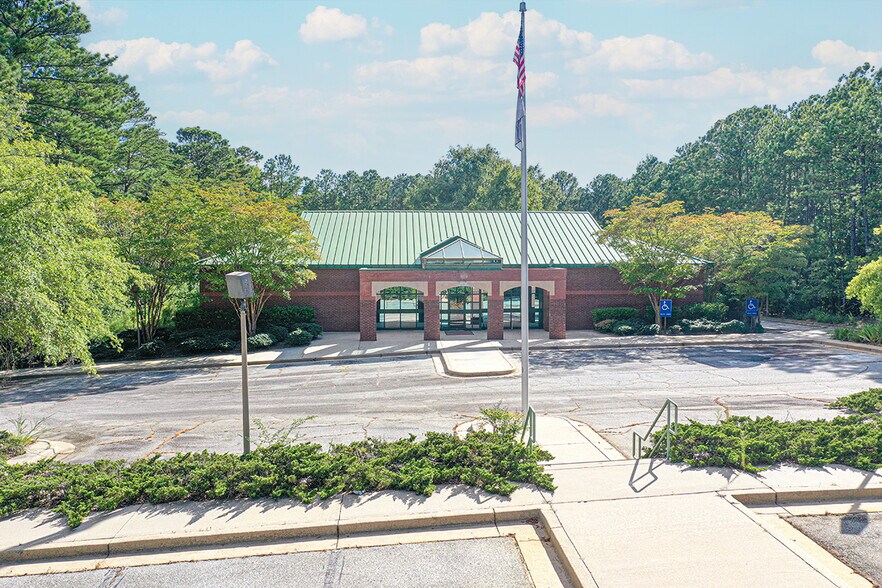 353 Highway 28 Byp, Abbeville, SC à vendre - Photo du bâtiment - Image 2 de 24