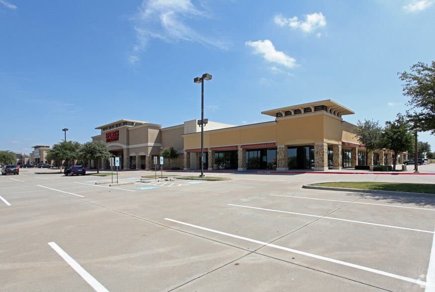 2930 Preston Rd, Frisco, TX à louer - Photo du bâtiment - Image 3 de 16