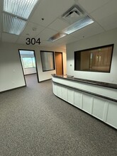 1490 S Price Rd, Chandler, AZ à louer Photo intérieure- Image 1 de 7