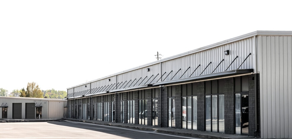 465 Maltbie St, Lawrenceville, GA for lease - Building Photo - Image 3 of 8