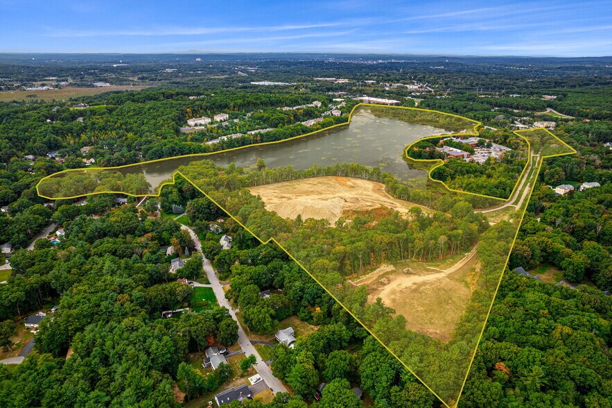 300 Ames Pond Dr, Tewksbury, MA à vendre - Aérien - Image 2 de 9
