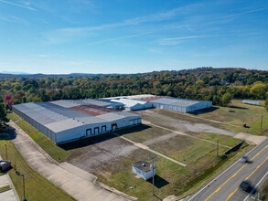 1007 W Center St, Greenwood, AR for lease Interior Photo- Image 1 of 1