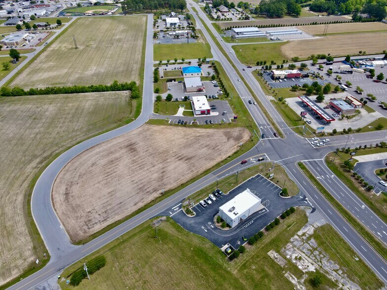 Brentway Ave, Williamston, NC à vendre - Photo du bâtiment - Image 2 de 16