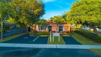 Plus de détails pour 18 NE 2nd Ave, Dania Beach, FL - Bureau à vendre