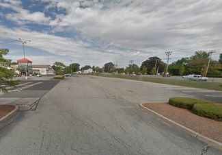 More details for 1400 W Main Rd, Middletown, RI - Retail for Lease