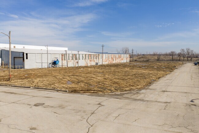 Plus de détails pour 601-650 E Red Bud Ave, Saint Louis, MO - Terrain à vendre