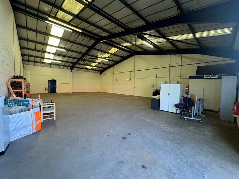2 Vulcan Pl, Worksop for lease - Building Photo - Image 3 of 4
