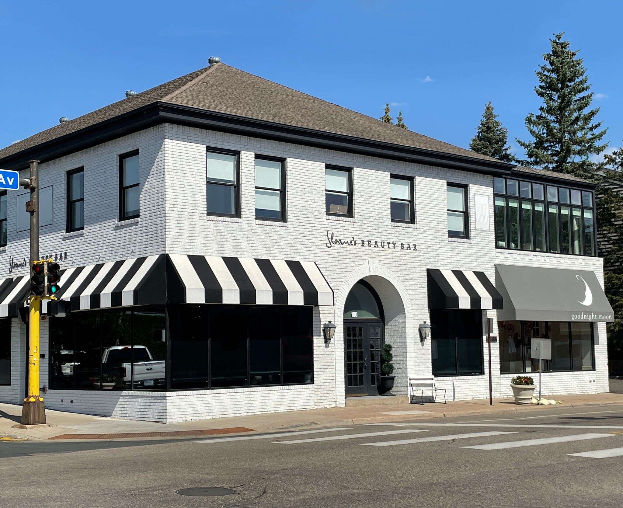 4388 S France Ave, Minneapolis, MN for lease Primary Photo- Image 1 of 10