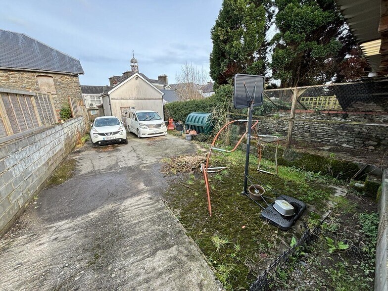 17 High St, Lampeter à vendre - Photo du bâtiment - Image 3 de 10