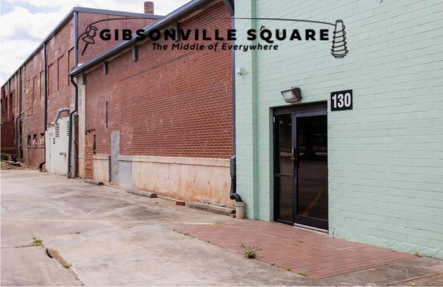 106 E Railroad Ave, Gibsonville, NC for lease - Building Photo - Image 1 of 8