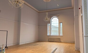 Cornhill, Bury St Edmunds for lease Interior Photo- Image 2 of 3