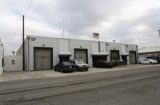 Plus de détails pour 717-727 W 14th St, Long Beach, CA - Industriel à louer