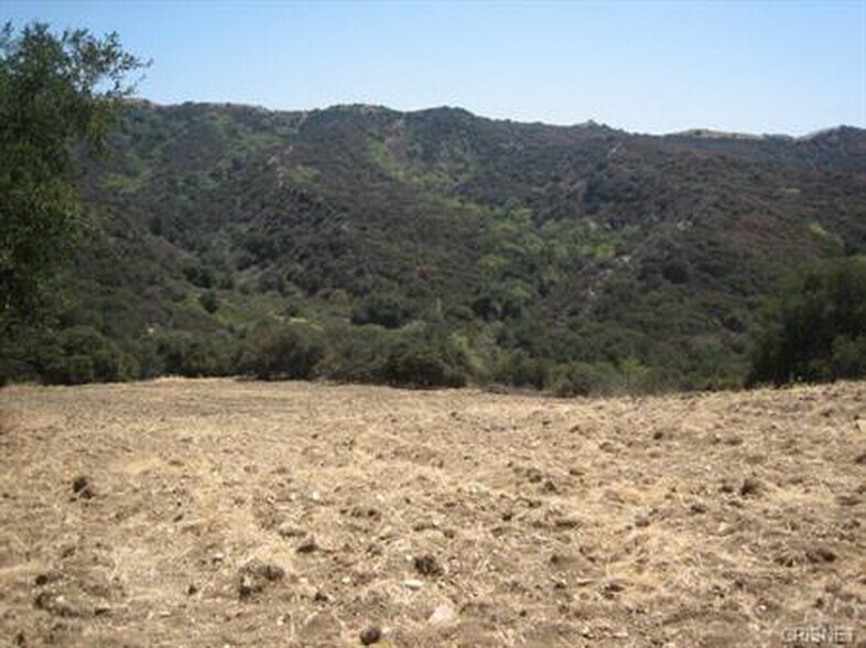 22800 Mulholland, Calabasas, CA à vendre - Photo du bâtiment - Image 3 de 19