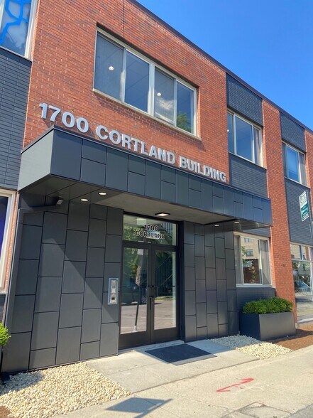 1700 W Cortland St, Chicago, IL à louer - Photo du bâtiment - Image 2 de 8