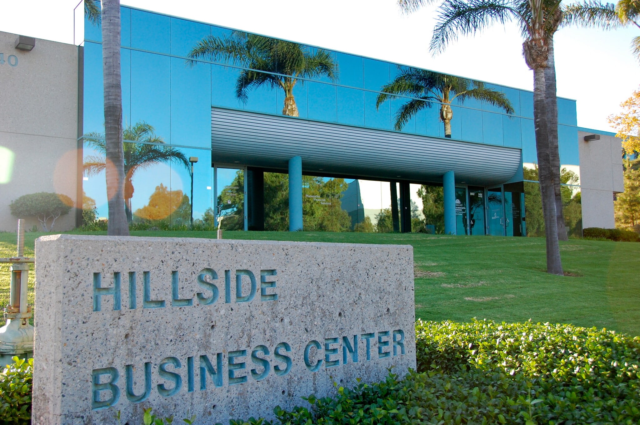 940 Enchanted Way, Simi Valley, CA for lease Building Photo- Image 1 of 11