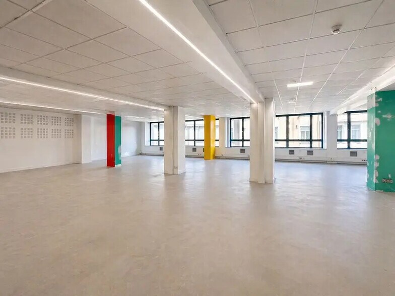 45-47 Rue Des Vinaigriers, Paris à louer - Photo intérieure - Image 3 de 13