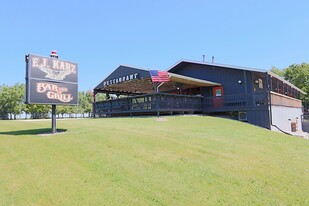 EJ Karz Restaurant-Bar - Parking Garage