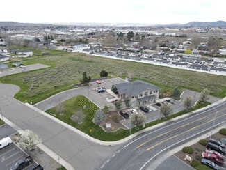 Plus de détails pour 1123 N Grant Pl, Kennewick, WA - Bureau à vendre